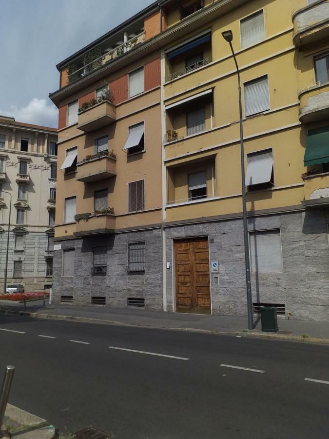 Apartament Meta Italy Da Silvia Mediolan Zewnętrze zdjęcie